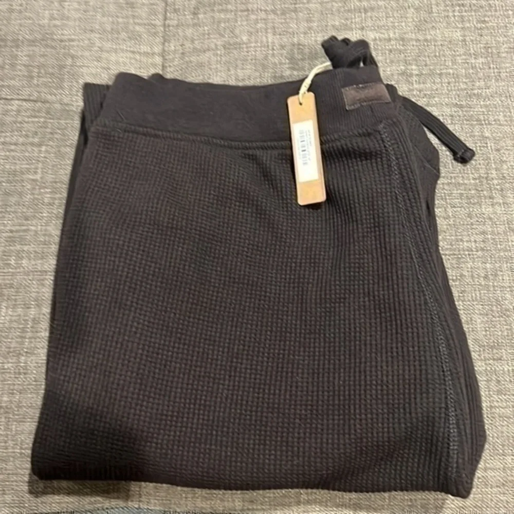 Skims Waffle Loose Pants - Picture 3 of 4